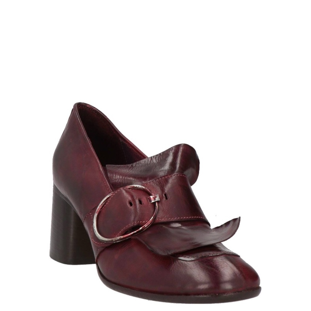 Loafers - NEW - Italy - 100% Burgundy Leather
Square heel -  Leather sole.